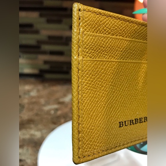 BURBERRY Leather Card Holder π§‘ππ₯ - Picture 13 of 17